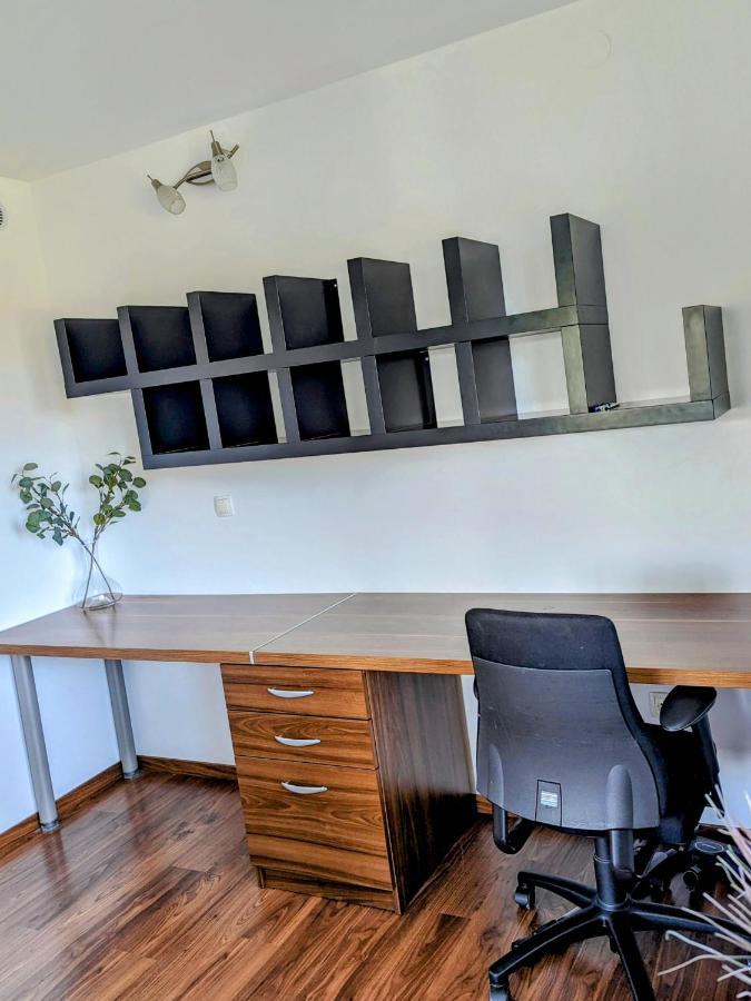 Domen'S Cozy Rentals Κραν Εξωτερικό φωτογραφία