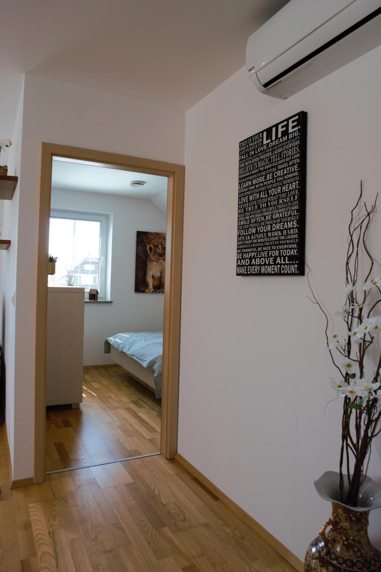 Domen'S Cozy Rentals Κραν Εξωτερικό φωτογραφία
